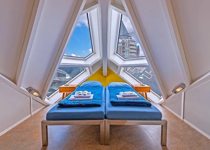 Stayokay Rotterdam - Fully Renovated April 2026Hostel